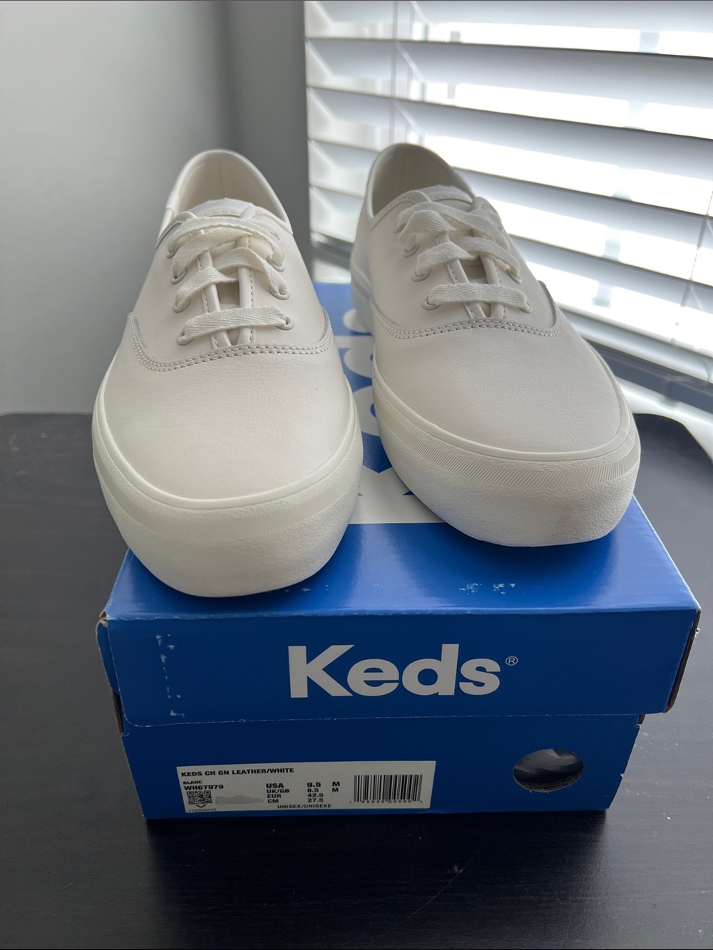 Keds wonen  Cream Leather Lace-Up Sneakers